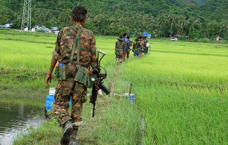 ဂန့်ဂေါမြို့နယ်၌ စစ်ကောင်စီစစ်ကြောင်းက ဒေသခံ ၄ ဦး ကိုဖမ်းဆီး