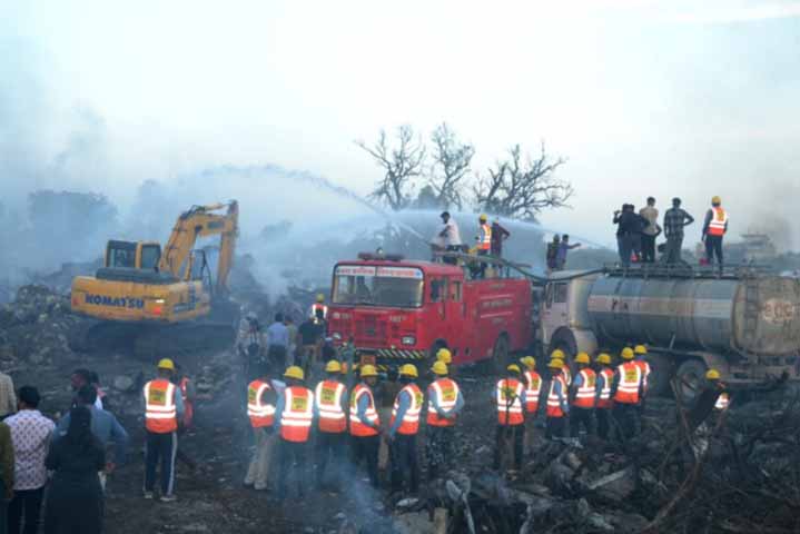 အိန္ဒိယ မီးရှူးမီးပန်းစက်ရုံ ပေါက်ကွဲမှု အနည်းဆုံး ၁၃ ဦး သေဆုံး