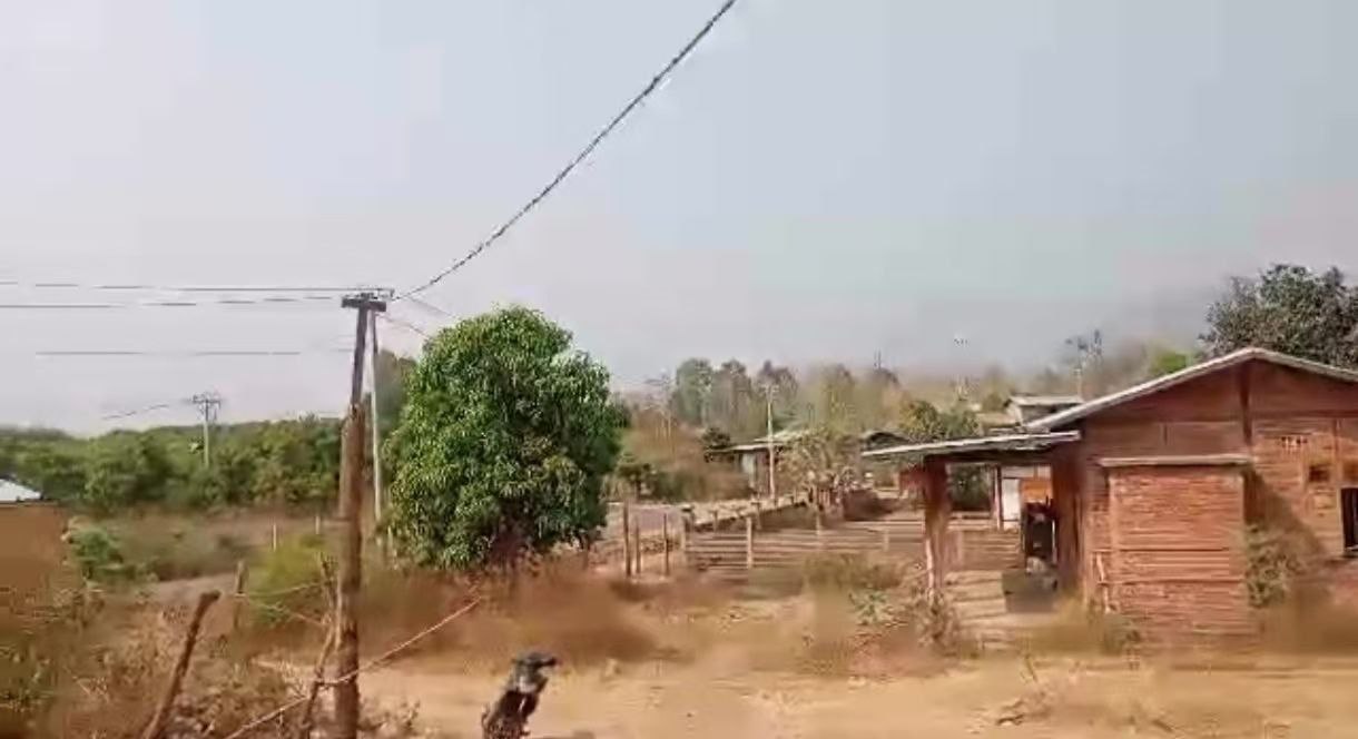 တောင်းခမ်းနှင့် သပိတ်ကျင်းတွင် စစ်ကောင်စီတပ် ထိုးစစ်ဆင်၊ လေကြောင်းတိုက်ခိုက်