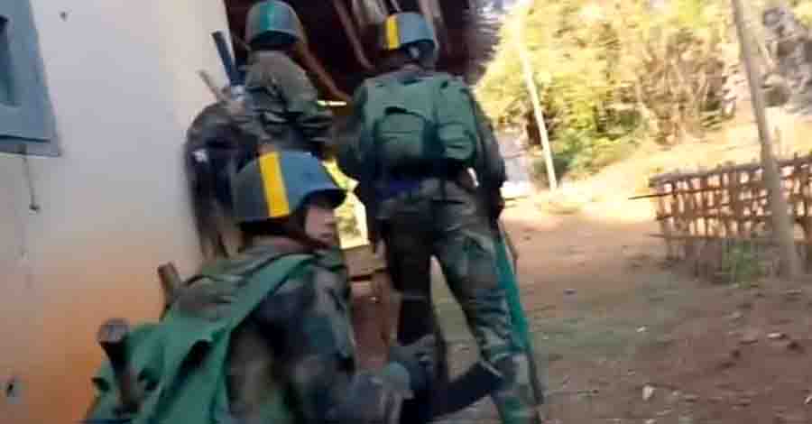 အင်းတော် သိမ်းပိုက်ခံရသဖြင့် စစ်တပ်က ကချင်ကို မြေပြင်မှလာရန်ခက်ခဲသွားပြီဟု သုံးသပ်
