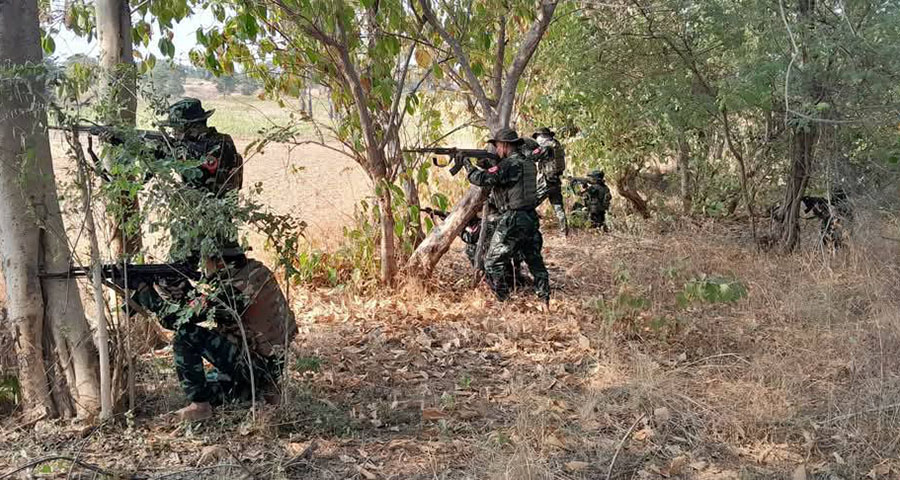 ပခုက္ကူတွင် စစ်တပ် စစ်ဆေးရေးဂိတ်မှ သေနတ် ၁ လက် သိမ်းဆည်းရရှိ