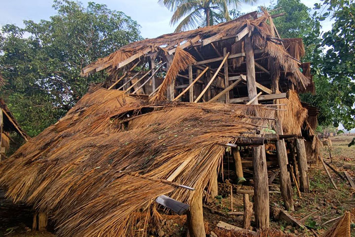 ကျောက်ကြီးတွင် လေပြင်းတိုက်ပြီး စာသင်ကျောင်းနှင့် လူနေအိမ်များ ထိခိုက်ပျက်စီး
