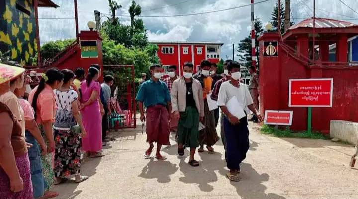 လားရှိုးက နိုင်ငံရေးအကျဉ်းသားဟောင်းများ မြို့ပေါ်ဆက်နေရန် အခက်ကြုံ