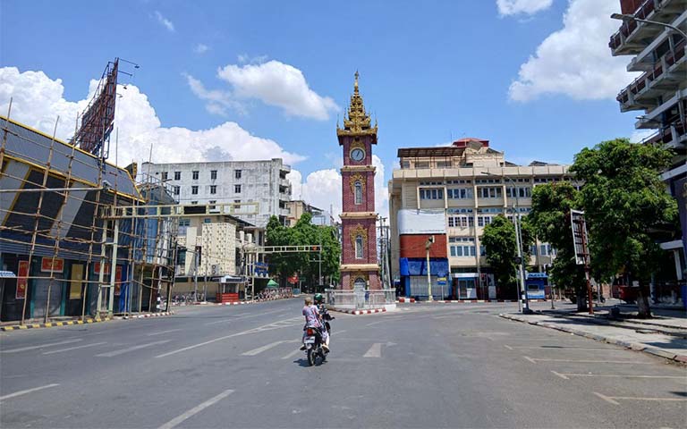 ငလျင်ဒဏ်ကြောင့် တိတ်ဆိတ်သွားခဲ့ရသည့်  မန္တလေးသင်္ကြန်  