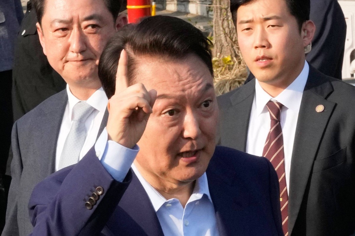 တောင်ကိုရီးယား သမ္မတဟောင်း ယွန်းက ပုန်ကန်မှု မကျူးလွန်ခဲ့ကြောင်း  တရားရုံး၌ ငြင်းဆို