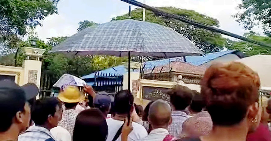 နိုင်ငံရေးအကျဉ်းသား ၂၀ ကျော်သာ လွတ်မြောက်သေး