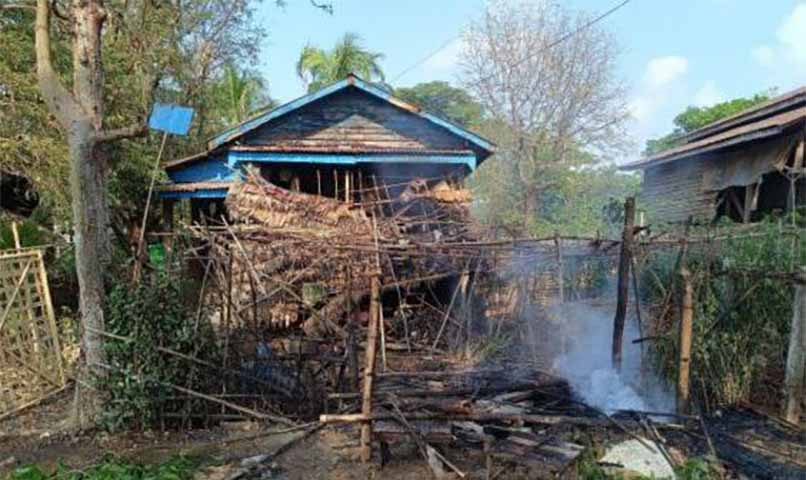 ကျောက်ဖြူ ရေနံတောင်ရွာကို စစ်တပ် ဗုံးကြဲ၊ ပြည်သူ ၁ ဦးသေဆုံးပြီး ၁ ဦး ဒဏ်ရာရ