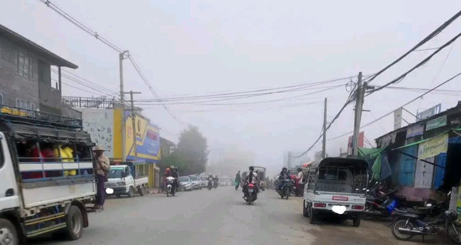 တောင်ကြီးမြို့ လူစည်ကားရာနေရာ၌ နေ့ခင်းကြောင်တောင် ဆိုင်ကယ်လုခံရ