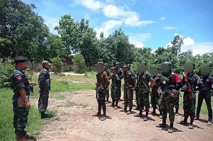 လေယာဉ်ဆီတင်သွင်းရန် စစ်ကောင်စီကို မြိတ်ခရိုနီများ ကူညီနေ ဟု ပကဖပြော
