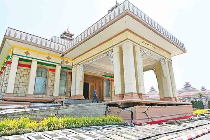 နေပြည်တော်ဆောက်ခဲ့သည့် ခရိုနီကုမ္ပဏီများ ပြန်ဆက်သွယ်ကြရန် စည်ပင်ကြေညာ