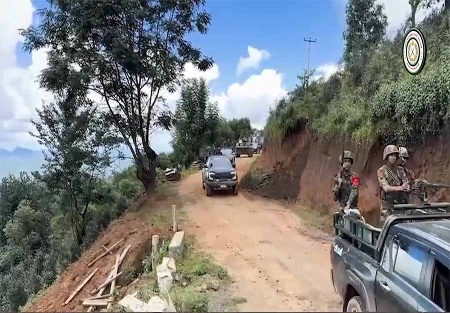 နောင်ချိုကို စစ်ကောင်စီတပ်က အင်အားအလုံးအရင်းဖြင့် ထိုးစစ်ဆင်၊ တိုက်ပွဲပြင်းထန်