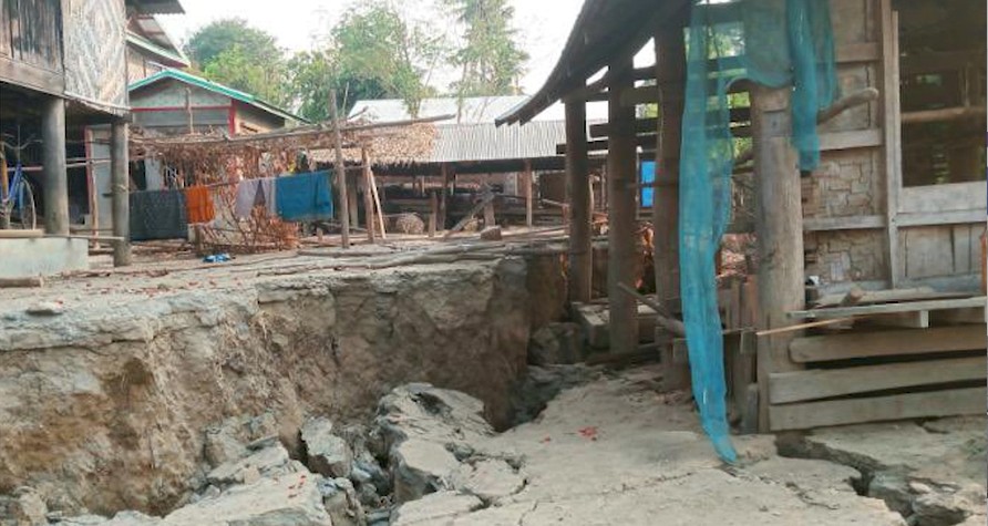 ငလျင်ဒဏ်သင့် သာယာအေးကျေးရွာ ပြန်လည်တည်ဆောက်ရေး အကူအညီလိုအပ်