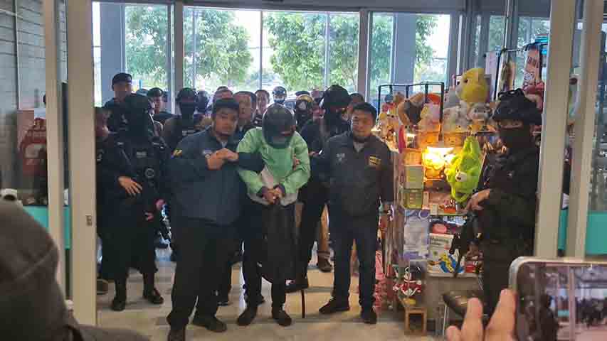 မဲဆောက်က ရွှေဆိုင်ဓားပြကို ဖမ်းဆီးရမိ