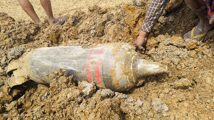 ကောလင်းတွင် တလအတွင်း စစ်ကောင်စီက လေကြောင်းတိုက်ခိုက်မှု ၉ ကြိမ်ပြုလုပ်