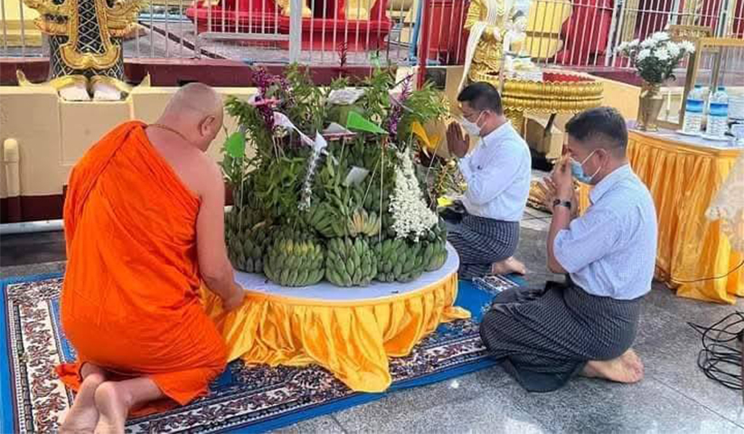 မော်တင်စွန်းတွင် ယတြာချေရန်  သံဃာအပါး ၂၀၀ ပင့်ဆောင်