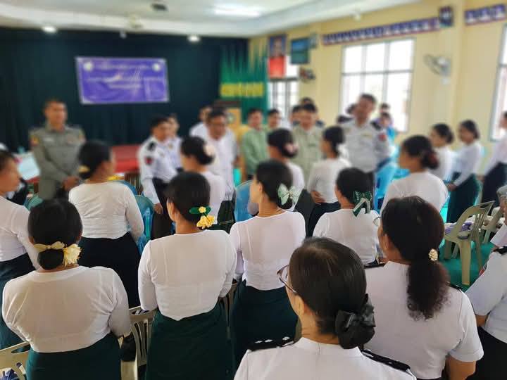 ဧရာဝတီတိုင်းက Non-CDM ဆရာ၊ ဆရာမများ PDF များကို မကူညီရန် စစ်ကောင်စီ သတိပေး