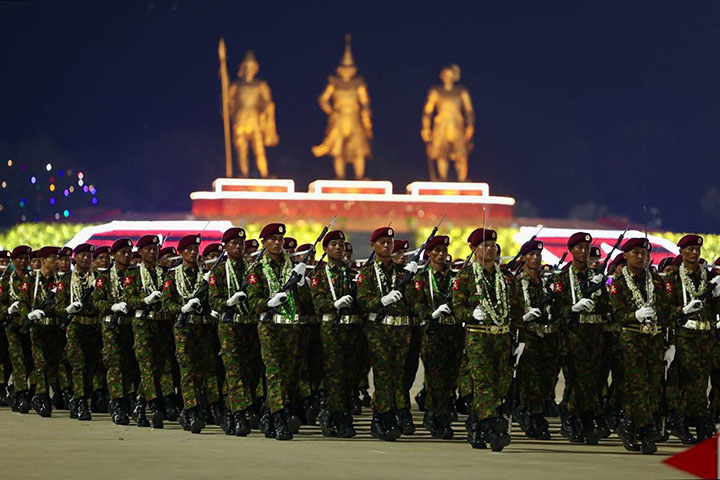 တိုက်ပွဲတွင် သေဆုံးသွားသည့် စစ်ကောင်စီတပ်သားများ၏ နာရေးအတွက် တပ်တွင်း အတိုးဖြင့် ငွေချေးနေရ 
