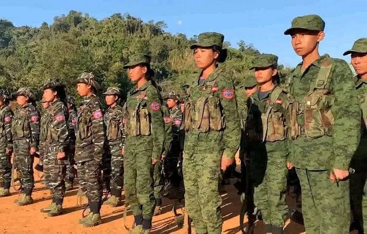 စစ်မှုထမ်းရန် အကျုံးဝင်သည့် ရခိုင်လူငယ်များကို ပြင်ပထွက်ခွင့် AA ပိတ်ပင်