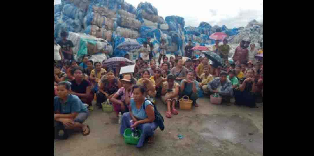 လုပ်ခတိုးပေးရန် ဆန္ဒပြနေသည့် True Green အလုပ်သမားများ ၈၀၀၀ ကျပ်ဖြင့် ပြေလည်မှုရ