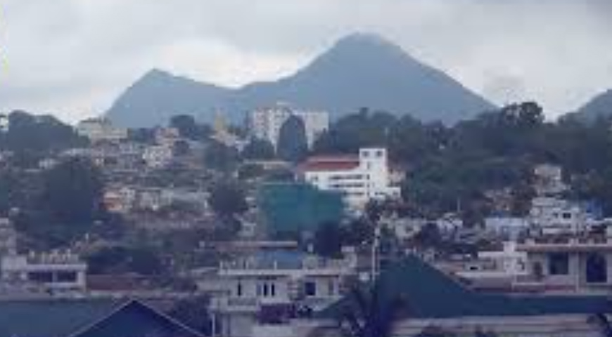 လားရှိုးတွင် သူခိုး ဓားပြ များလာ၊ ရုံးအချို့သာ လည်ပတ်နိုင်သေး