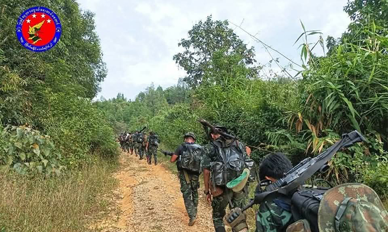 တနင်္သာရီမြို့နယ်၌ တော်လှန်ရေးတပ်ဖွဲ့တိုက်ခိုက်ခံရပြီး  ရဲဘော် ၂ ဦး ဒဏ်ရာရ