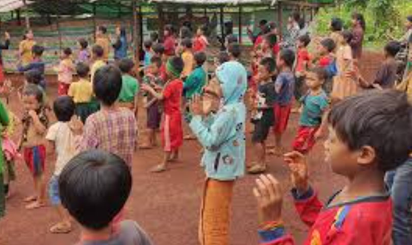 ကရင်နီ စစ်ဘေးရှောင်စာသင်ကျောင်းများ အကူအညီလိုအပ်နေ 