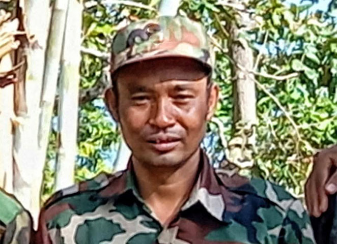 ပြည်သူ့သားများတပ်ဖွဲ့ တာဝန်ခံ ဗိုလ်မီးခဲ လုပ်ကြံခံရ