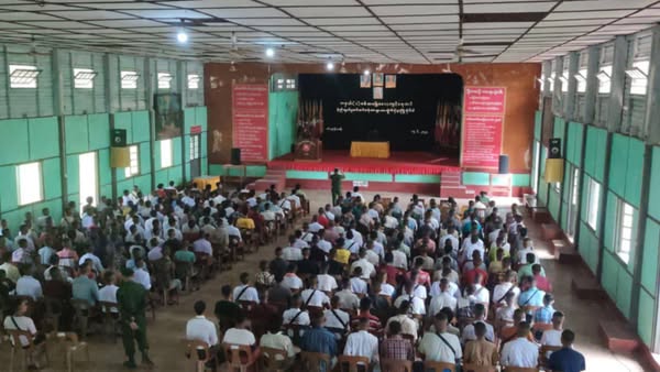 စစ်မှုထမ်းအပတ်စဉ် ၁၄ အတွက် ရန်ကုန်နှင့် မြိတ်က လူငယ်များအား သင်တန်းကျောင်းပို့