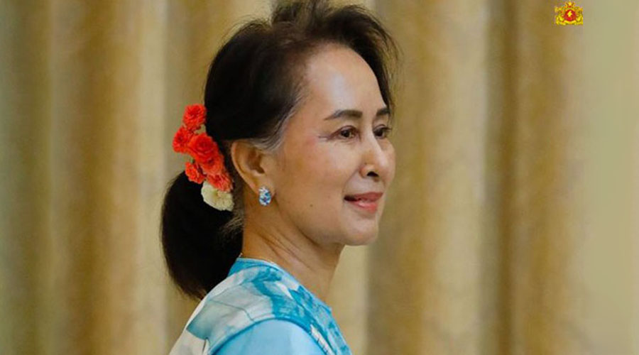 ဒေါ်အောင်ဆန်းစုကြည်ကို ချက်ချင်းလွှတ်ပေးရန် မြန်မာနိုင်ငံရှေ့နေများကောင်စီ တောင်းဆို