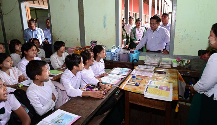 ငလျင်ကြောင့် အဖြေလွှာများ မီးလောင်သွားသည့် စာစစ်ဌာနများ၌ စာမေးပွဲများ စတင်စစ်ဆေး  