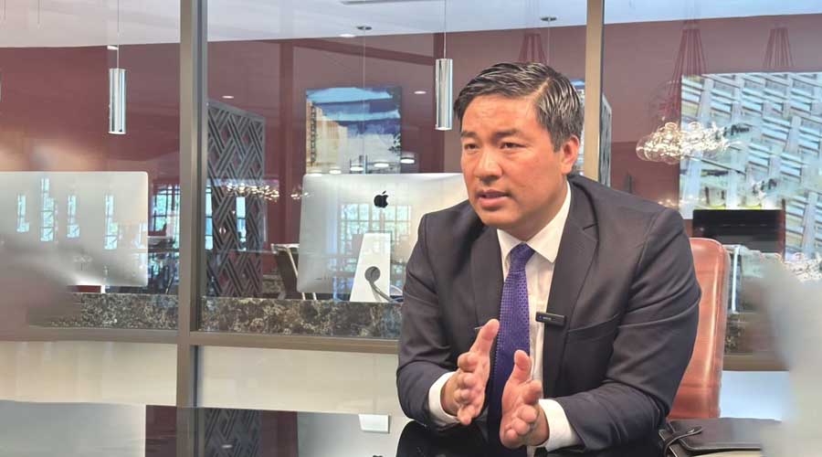 အတုအယောင်ရွေးကောက်ပွဲ လုံးဝလက်မခံရန် အမေရိကန်နှင့် ဆွေးနွေးခဲ့ဟု ဒေါက်တာ ဆာဆာပြော (ဆက်သွယ်မေးမြန်းချက်)