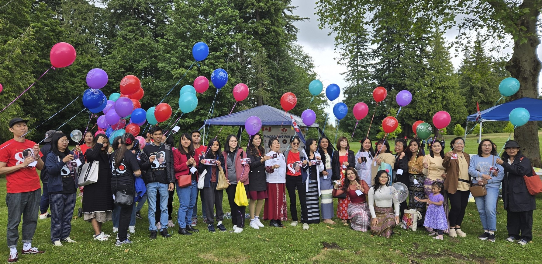 ဒေါ်အောင်ဆန်းစုကြည် အသက် ၈၀ ပြည့်မွေးနေ့ ဆုတောင်းပွဲ ဗန်ကူးဗားတွင် ကျင်းပ