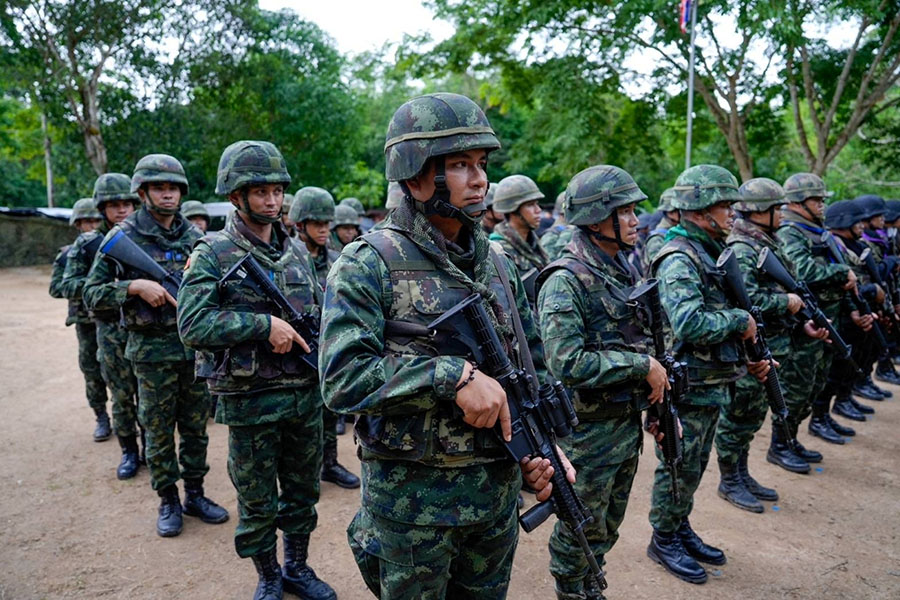 ကမ္ဘောဒီးယားနှင့် ထိစပ်နယ်စပ်ဂိတ် ၆ ခုကို ထိုင်းစစ်တပ်ပိတ်