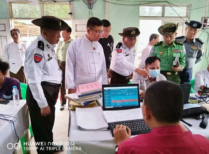 မော်လမြိုင်တွင် နိုင်ငံသားစိစစ်ရေးစမတ်ကတ်တခုကို ကျပ် ၃၀၀၀ ပေးရ 