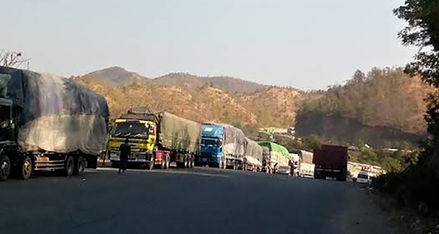 ကျွဲတပ်ဆုံဂိတ်တွင် ကလေးငယ်အပါအဝင် CDM လင်မယား ဖမ်းဆီးခံရ