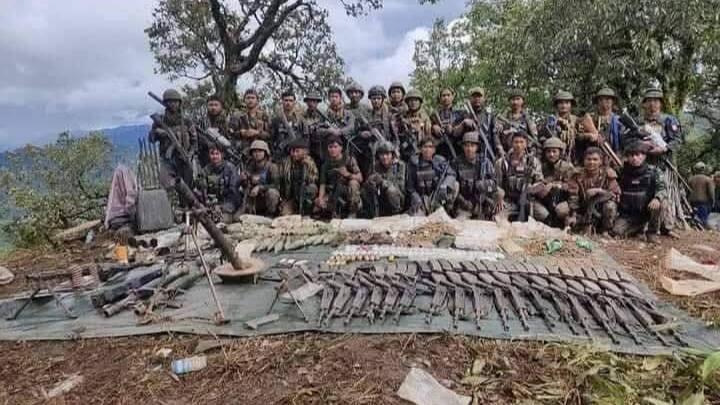 တီးတိန်က စစ်စခန်း ၃ ခုကို ချင်းတပ်များသိမ်းပိုက်၊ စစ်သား ၁၅ ဦးခန့် သေဆုံး