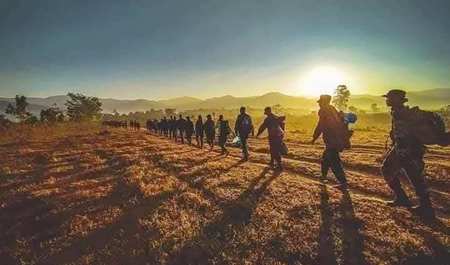 ဖြူးမြို့နယ်တွင် တိုက်ပွဲဖြစ်ပြီး စစ်ကောင်စီတပ်ဖွဲ့ဝင် ၁၀ ဦးထက်မနည်း သေဆုံး