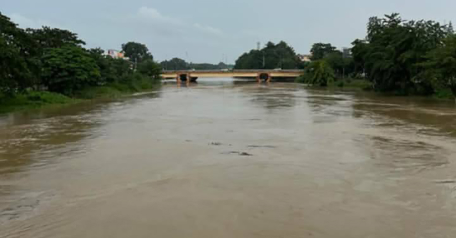 ပဲခူးမြစ်ရေတက်နိုင်ဟု သတိပေး၊ အနိမ့်ပိုင်းရပ်ကွက်နေ ပြည်သူများ စိုးရိမ်