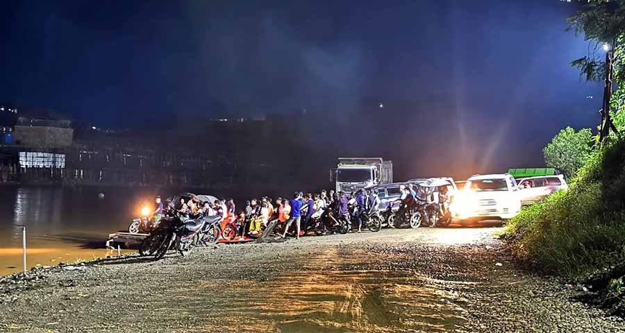 ဖားကန့်မြို့နယ်တွင် တိုက်ပွဲပြင်းထန်