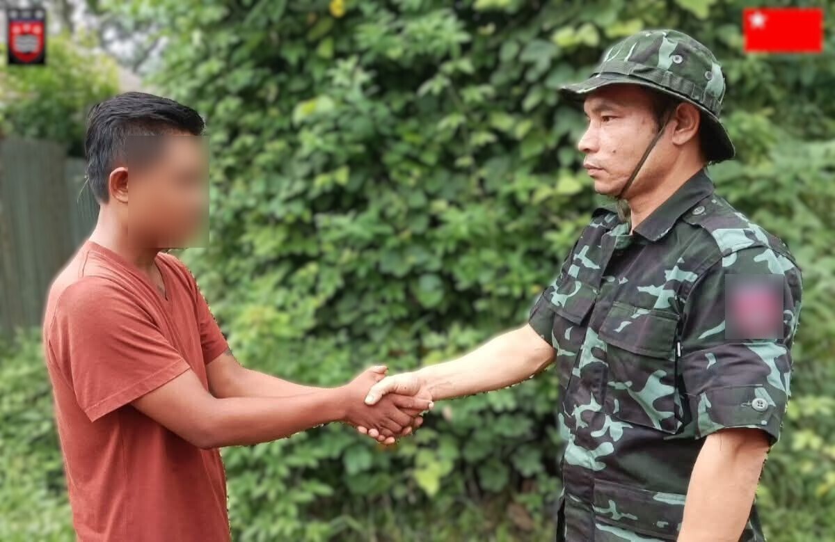 လှိုင်းဘွဲ့မြို့မရဲစခန်းက ရဲ ၁ ဦး တနင်္သာရီရှိ တော်လှန်ရေးတပ်ဖွဲ့ထံ ဘက်ပြောင်းခိုလှုံ