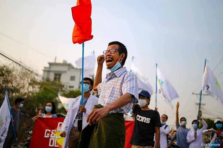 NUG မဖြစ်မနေ ပြောင်းလဲရန် လိုအပ်ဟု ဒေါက်တာတေဇာဆန်း ထောက်ပြ