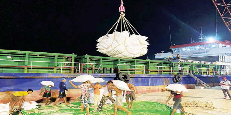 ဇွန်လ မြန်မာ့ဆန်တင်ပို့မှု ဝင်ငွေအနည်းငယ်လျော့ကျ