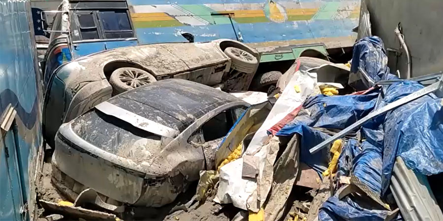 နီပေါ-တရုတ်နယ်စပ်တွင် ရေကြီးပြီး အသေအပျောက်များ