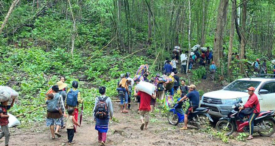 စစ်ရှောင်ပြည်သူ ၃၀၀၀ ကျော် လူသားချင်း စာနာထောက်ထားမှုအကူအညီများ လိုအပ်