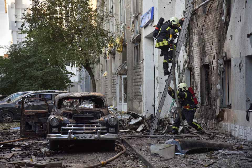 ယူကရိန်းအနောက်ပိုင်း ရိုမေးနီးယားနယ်စပ်၌ ရုရှားတိုက်ခိုက်မှုကြောင့် လူ ၂ ဦး သေဆုံး