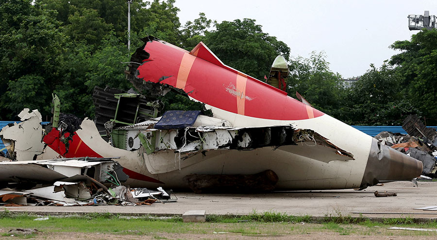 Air India လေယာဉ်ပျက်ကျမှုနှင့် ပဟေဠိဖြစ်စေခဲ့သည့် ကနဦးအစီရင်ခံစာ