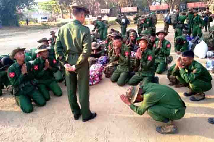 ဘိုကလေးတွင် စစ်မှုထမ်း အဓမ္မဖမ်းဆီးခေါ်ခံရသည့် အမျိုးသား ၁ ဦး ရိုက်နှက်ခံရပြီး သေဆုံး