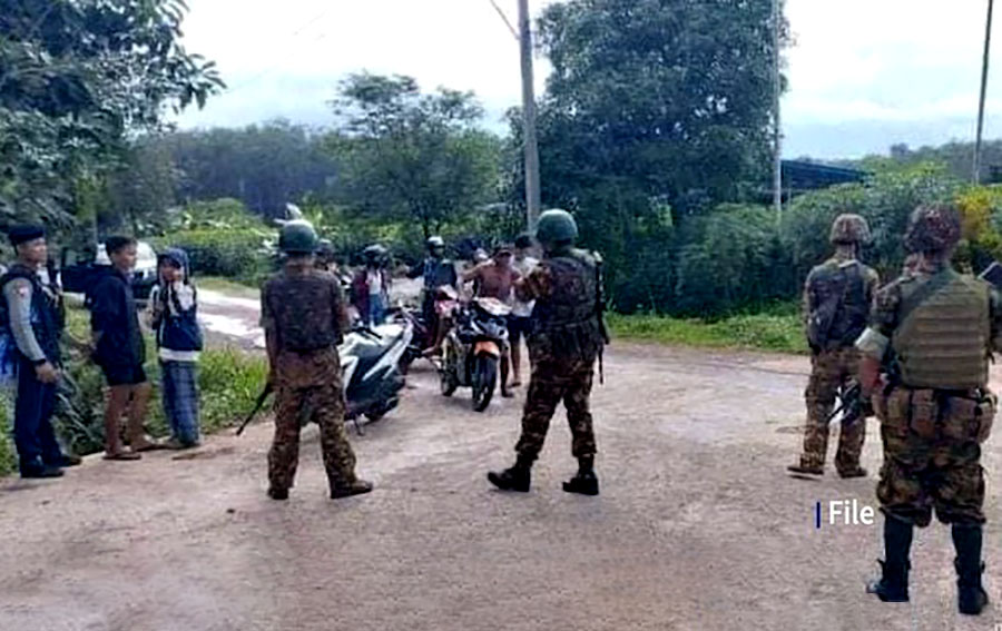 ကျုံဒိုး-ကော့ကရိတ်လမ်းနှင့် ဂျိုင်းမြစ်တလျှောက် စစ်တပ်က လေယာဉ်ဖြင့်စောင့်ကြည့် ပျံသန်းနေ