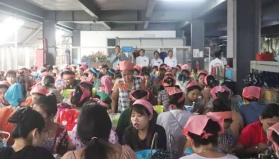 ကြံ့ခိုင်ရေးပါတီက စက်ရုံအလုပ်သမားများကို ဘုရားဆင်းတုပေးပြီး မဲဆွယ်စည်းရုံး