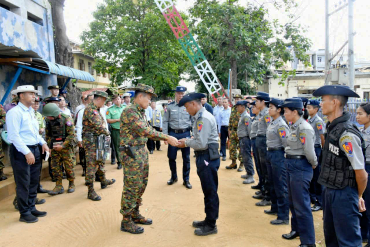 နောင်ချိုတွင် စာသင်ကျောင်းပြန်ဖွင့်ရန်နှင့် မဲပေးနိုင်ရန် ဆောင်ရွက်မည်ဟု ဒုစစ်ခေါင်းဆောင် ပြော